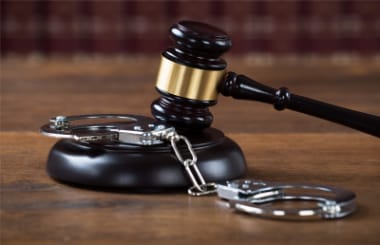 Захист у Кримінальних справах